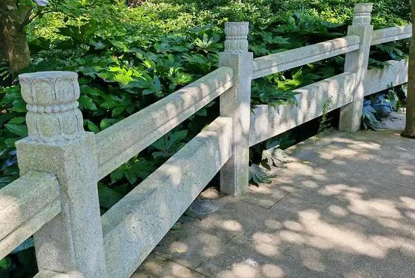 大连园林景观花岗岩栏杆定制 值得信赖 本地区制造商